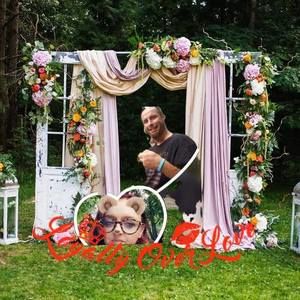 Meet your Posher, Louise n joshua